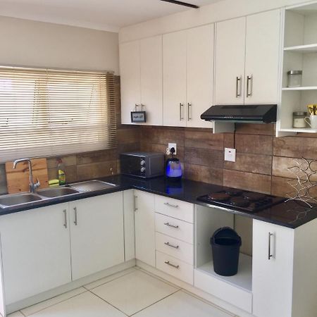 Man Cave Suite Swakopmund Eksteriør billede