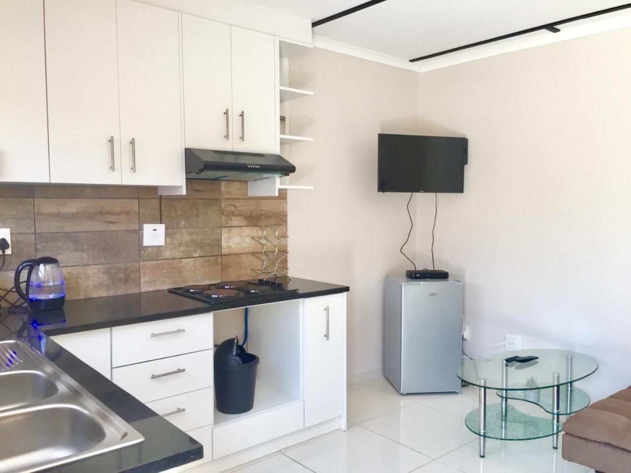 Man Cave Suite Swakopmund Eksteriør billede