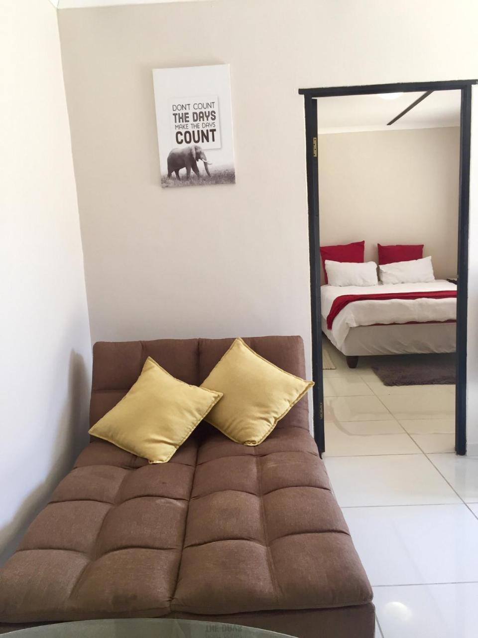 Man Cave Suite Swakopmund Eksteriør billede